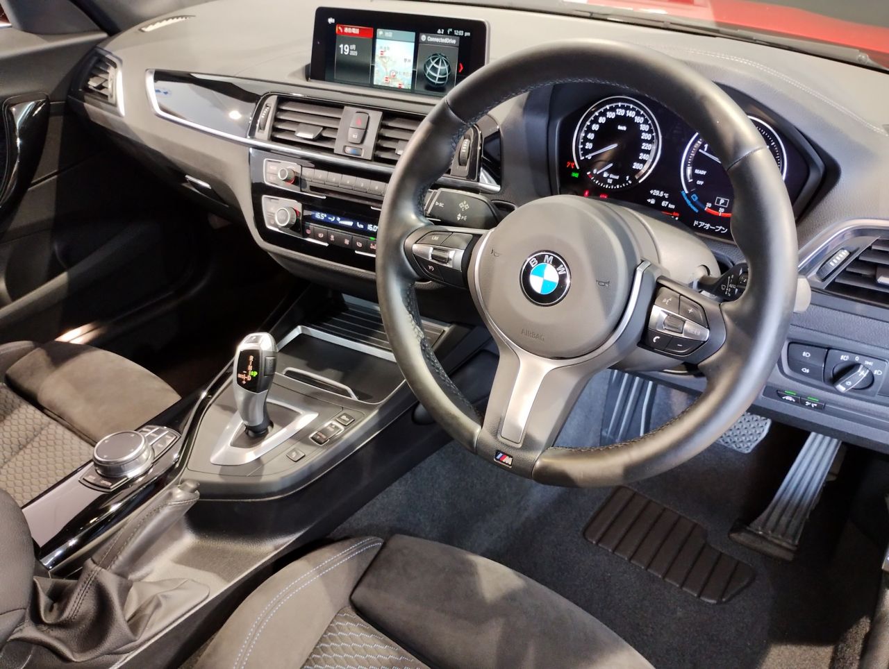 118D 5DOOR RHD