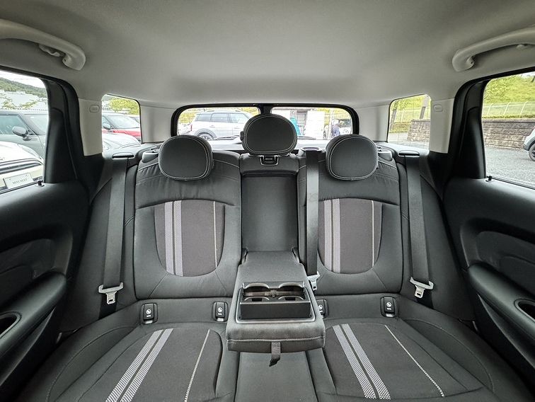 MINI CLUBMAN COOPER S D