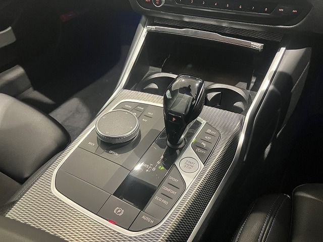 G20 320i Saloon RHD TU