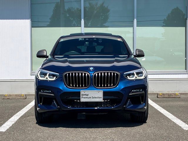 X4 M40i RHD