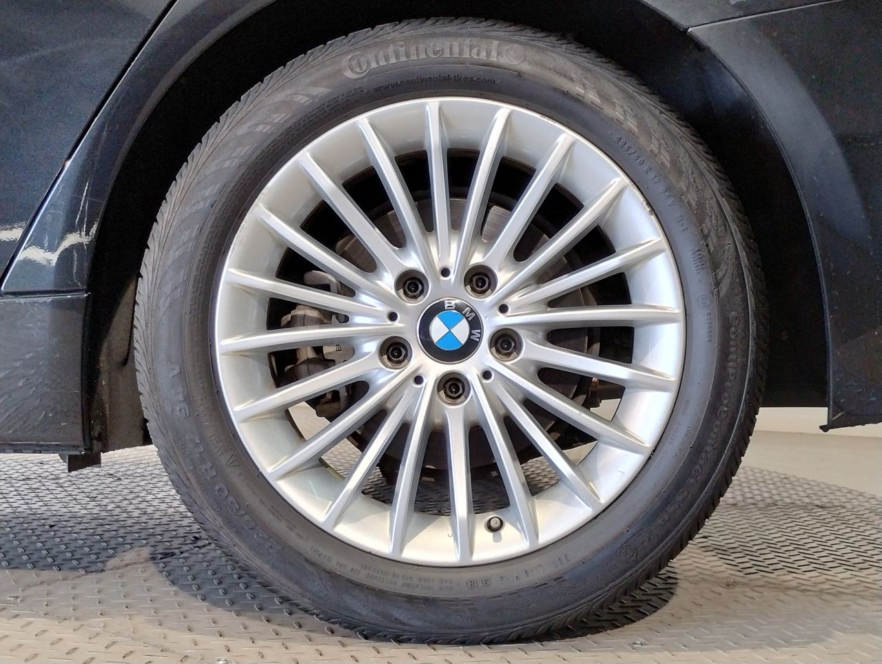 320D BLUEPERFORMANCE SEDAN RHD