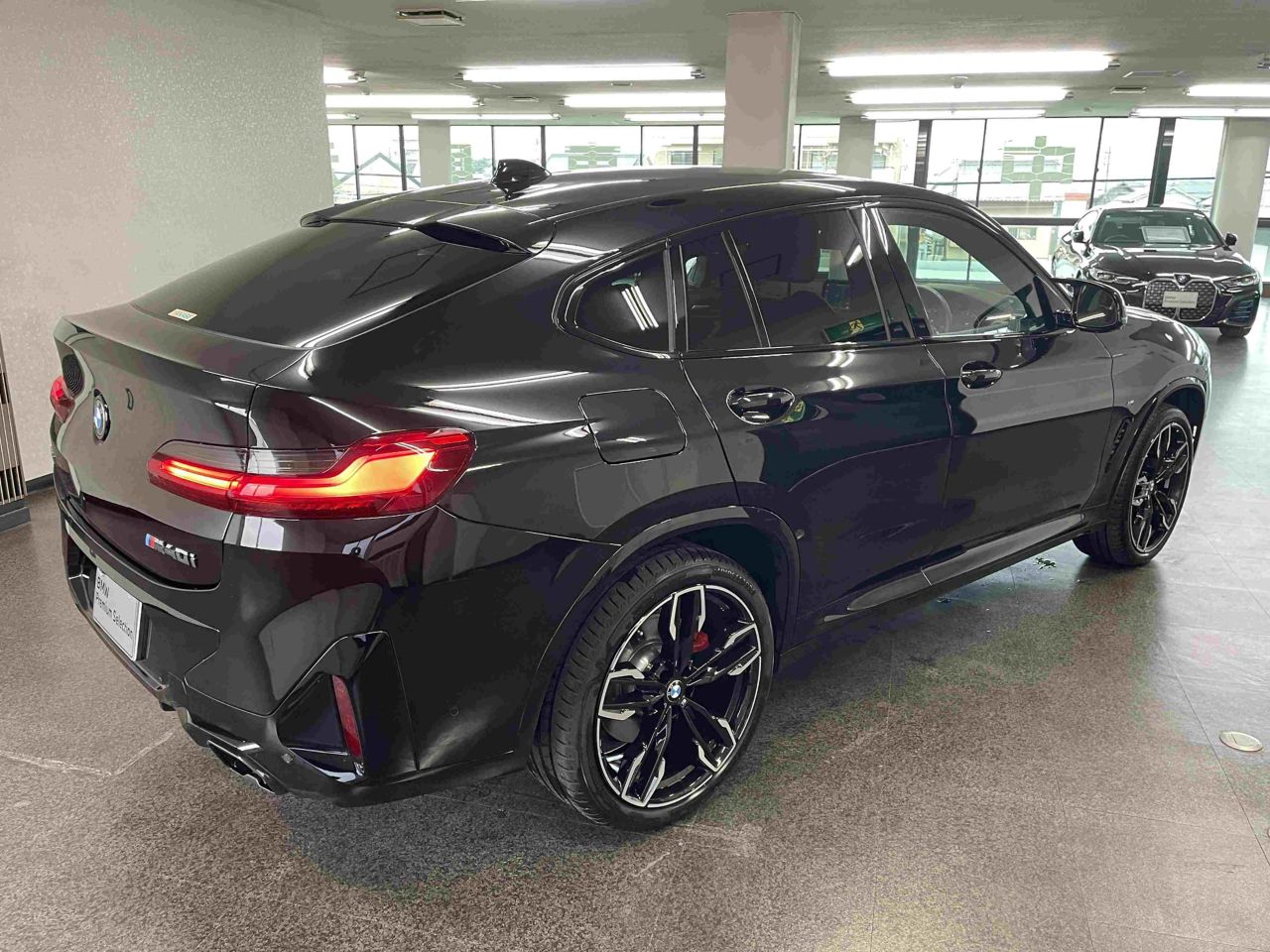 G02 X4 M40i RHD LCI