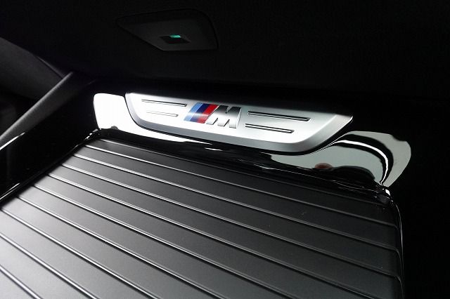 G01 X3 M40i RHD ZA