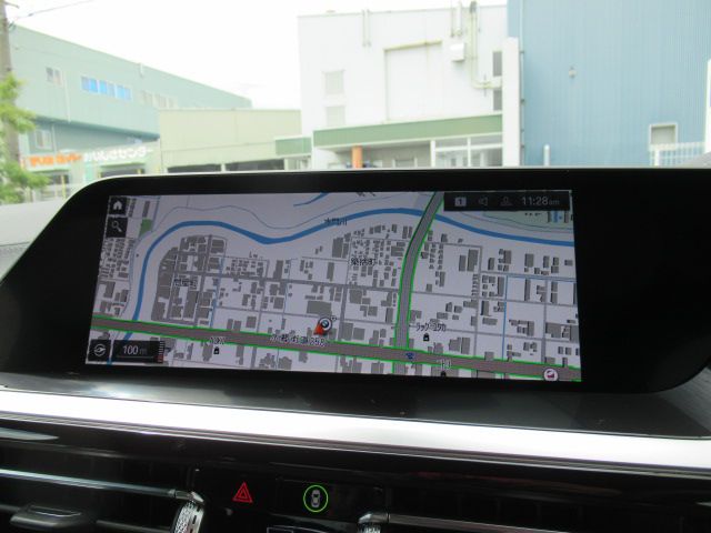 G29 Z4 M40i RHD