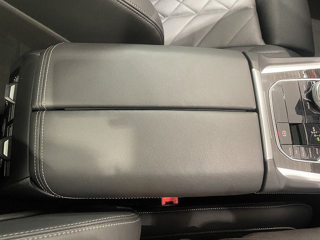 X6 xDrive30d RHD