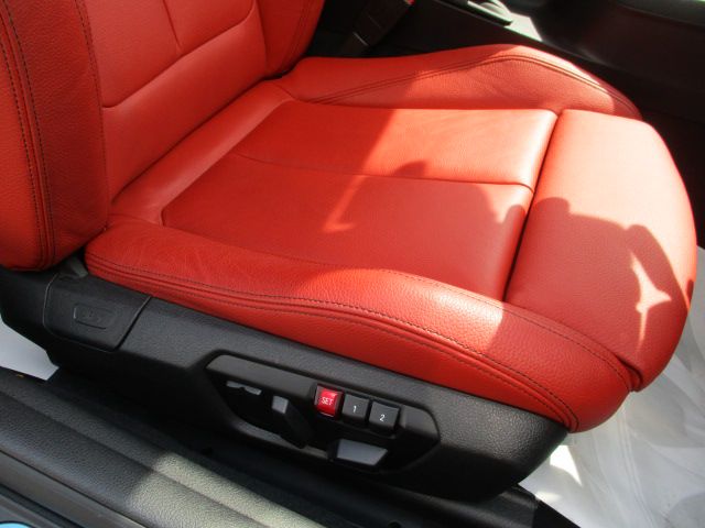 220I CABRIOLET RHD