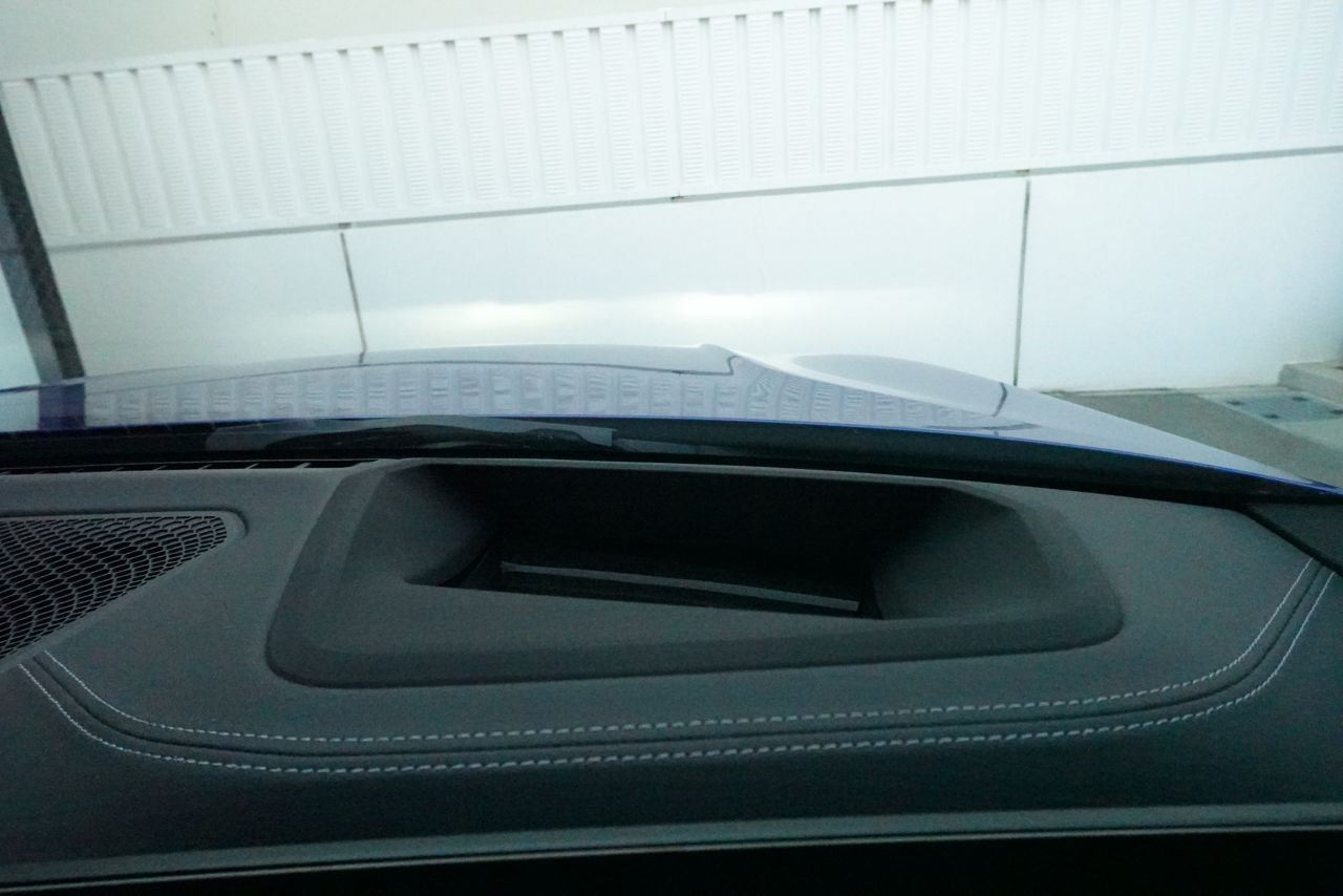 320d xDrive Berline RHD