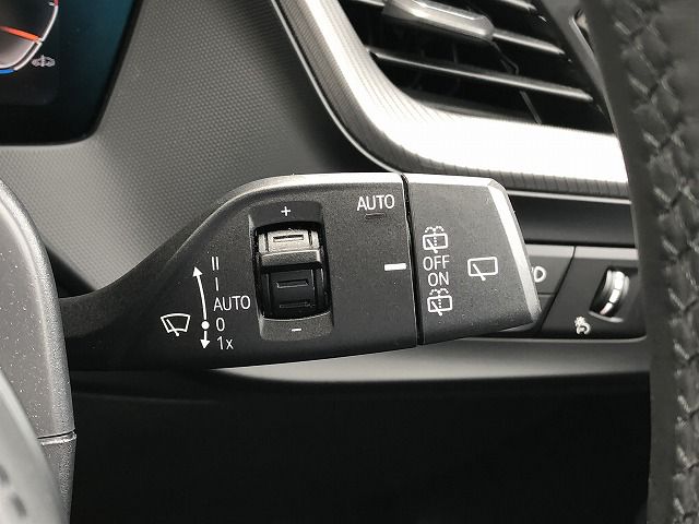 118i RHD
