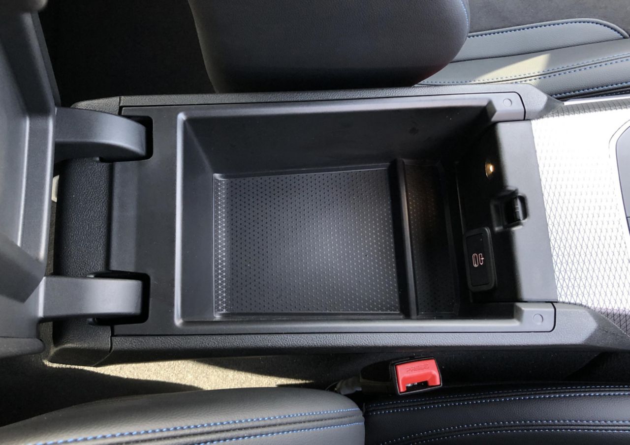 320d xDrive Berline RHD