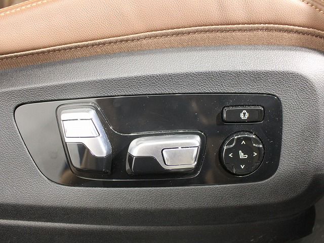 X5 xDrive30d RHD