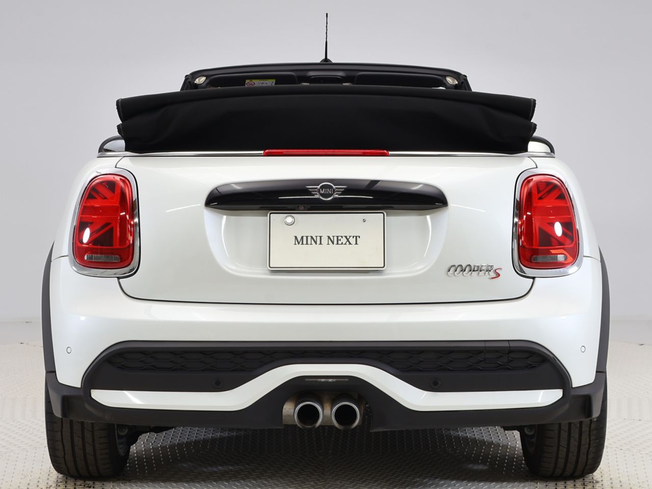 MINI Cooper S Convertible RHD