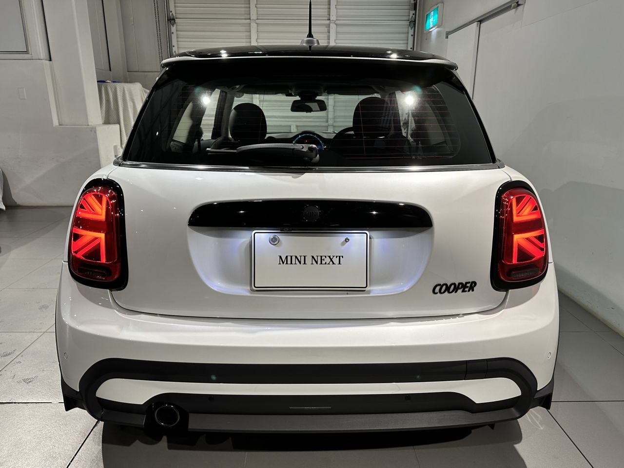 MINI Cooper F56 RHD