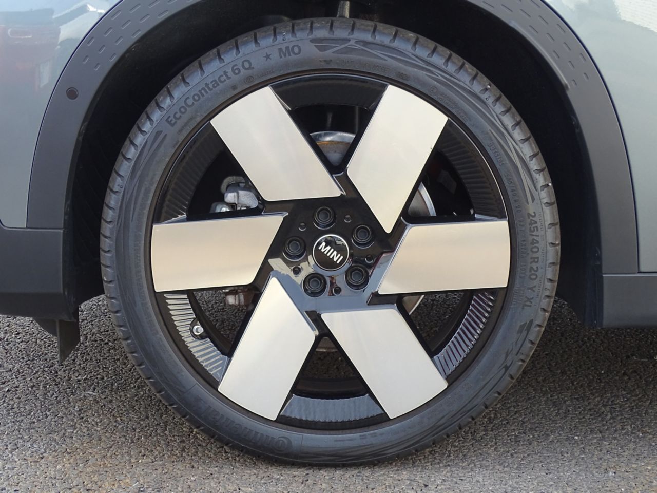 U25 MINI Countryman SE ALL4