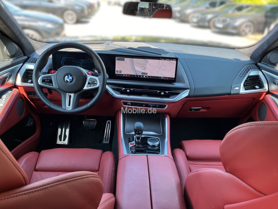 BMW XM