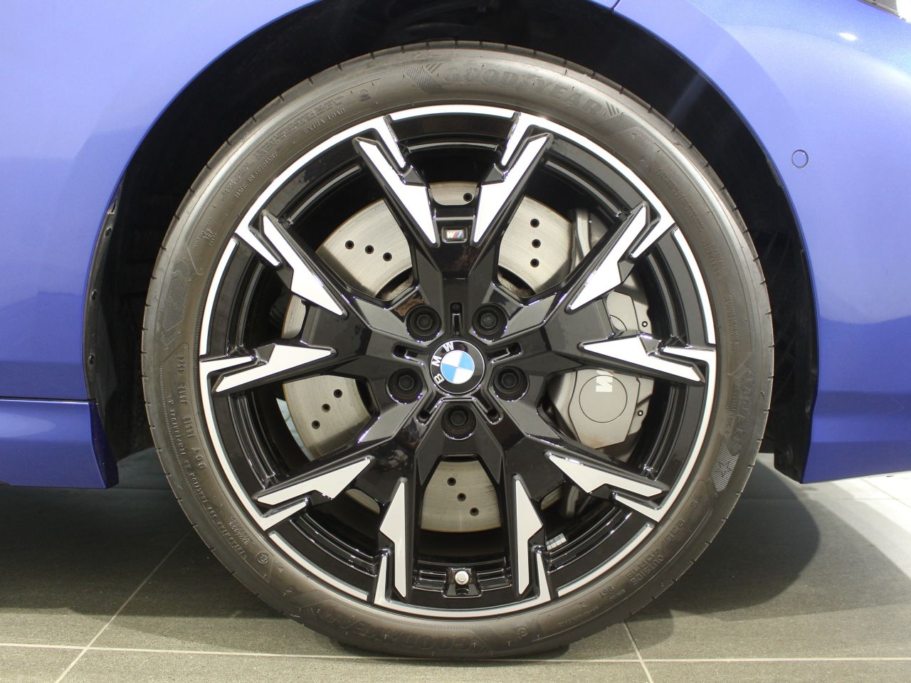 M135 xDrive Sports Hatch