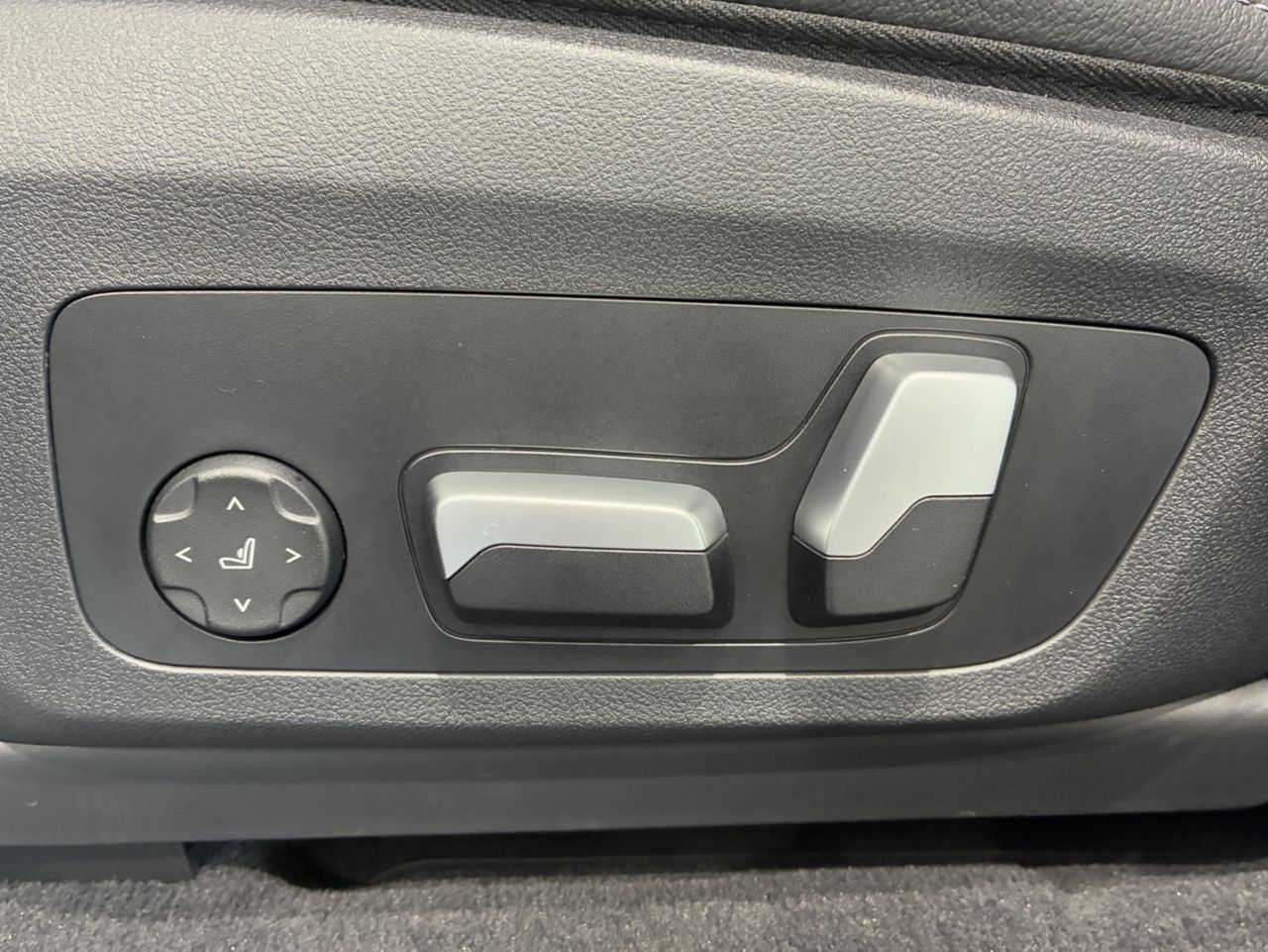 G01 X3 xDrive20d RHD ZA LCI