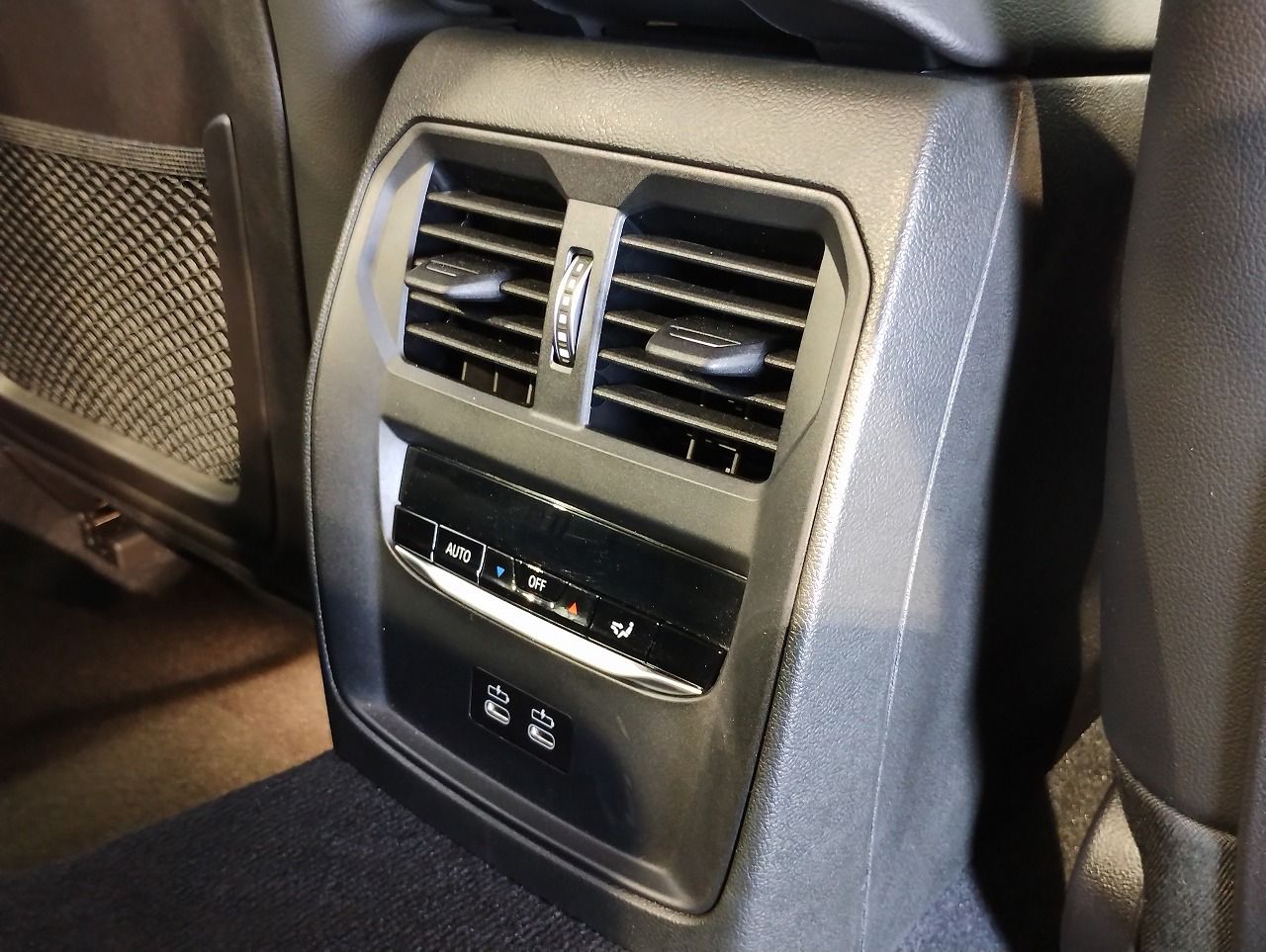 G20 330e Saloon LCI RHD MX