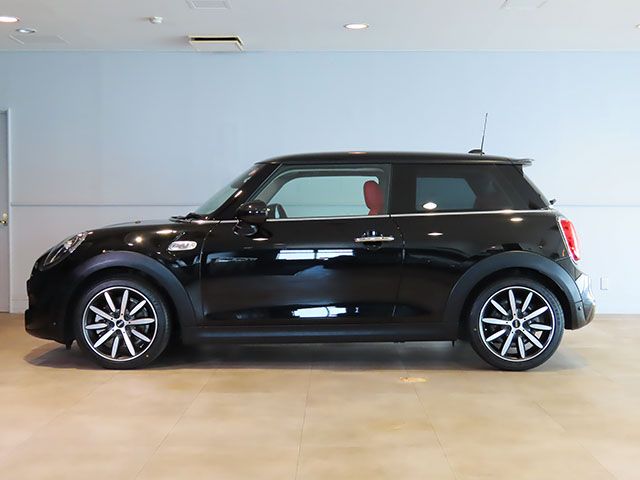 F56 MINI Cooper S 3-Door Hatch LCI