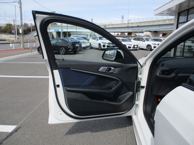 F40 118d Sports Hatch 5-door B47 2.0d