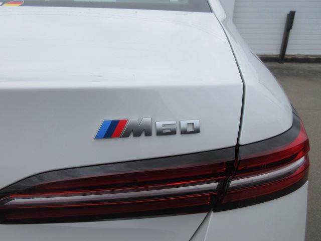 BMW i5 M60 xDrive Sedan RHD