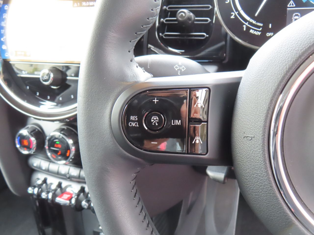 Cooper S 3 doors RHD