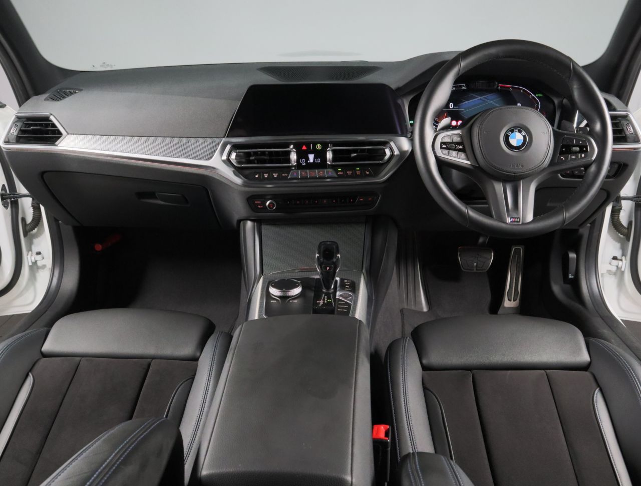 G21 320d xDrive Touring RHD