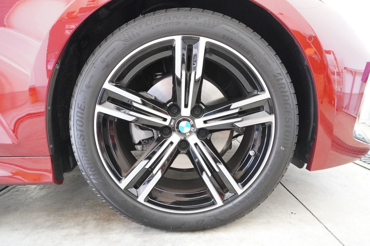 320d xDrive Berline RHD