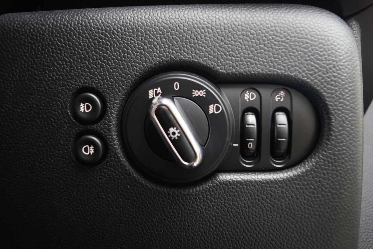 F55 MINI Cooper 5-Door Hatch LCI