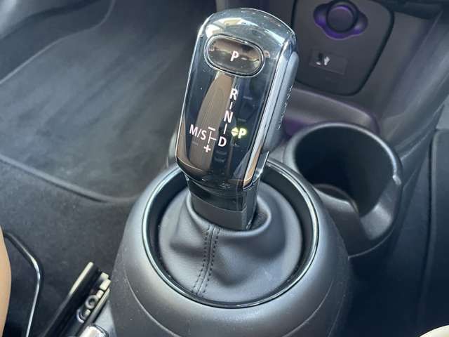 F56 MINI Cooper 3-Door Hatch LCI