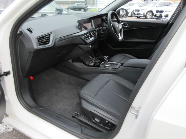F40 118d Sports Hatch 5-door B47 2.0d