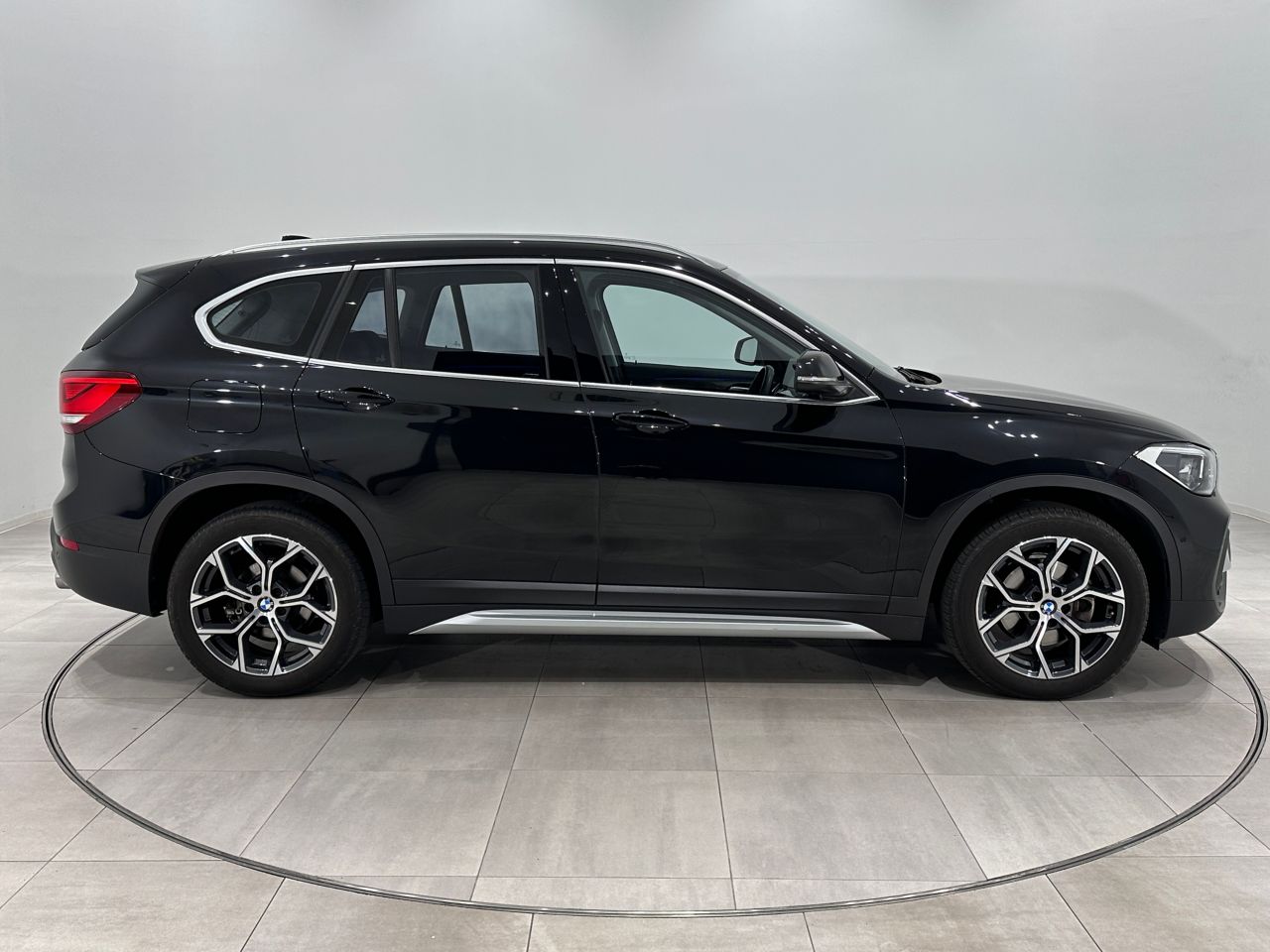 F48 X1 xDrive18d B47 2.0d LCI