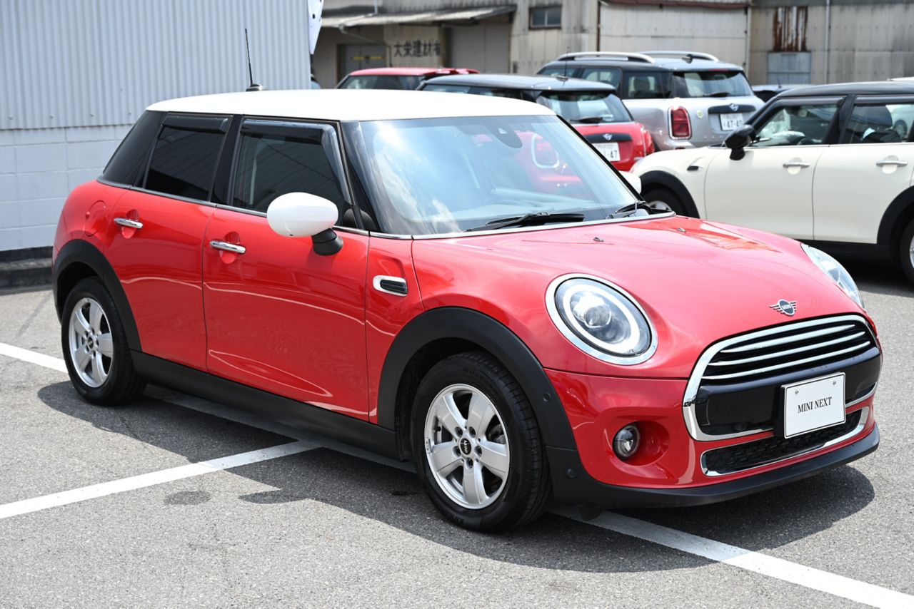 F55 MINI Cooper 5-Door Hatch LCI