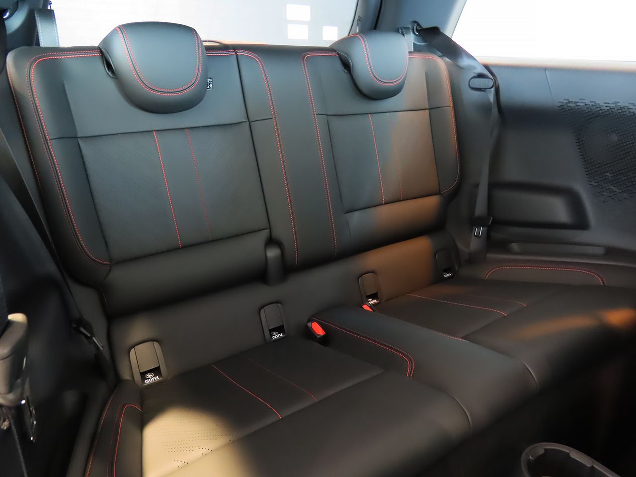 J01 MINI Cooper SE