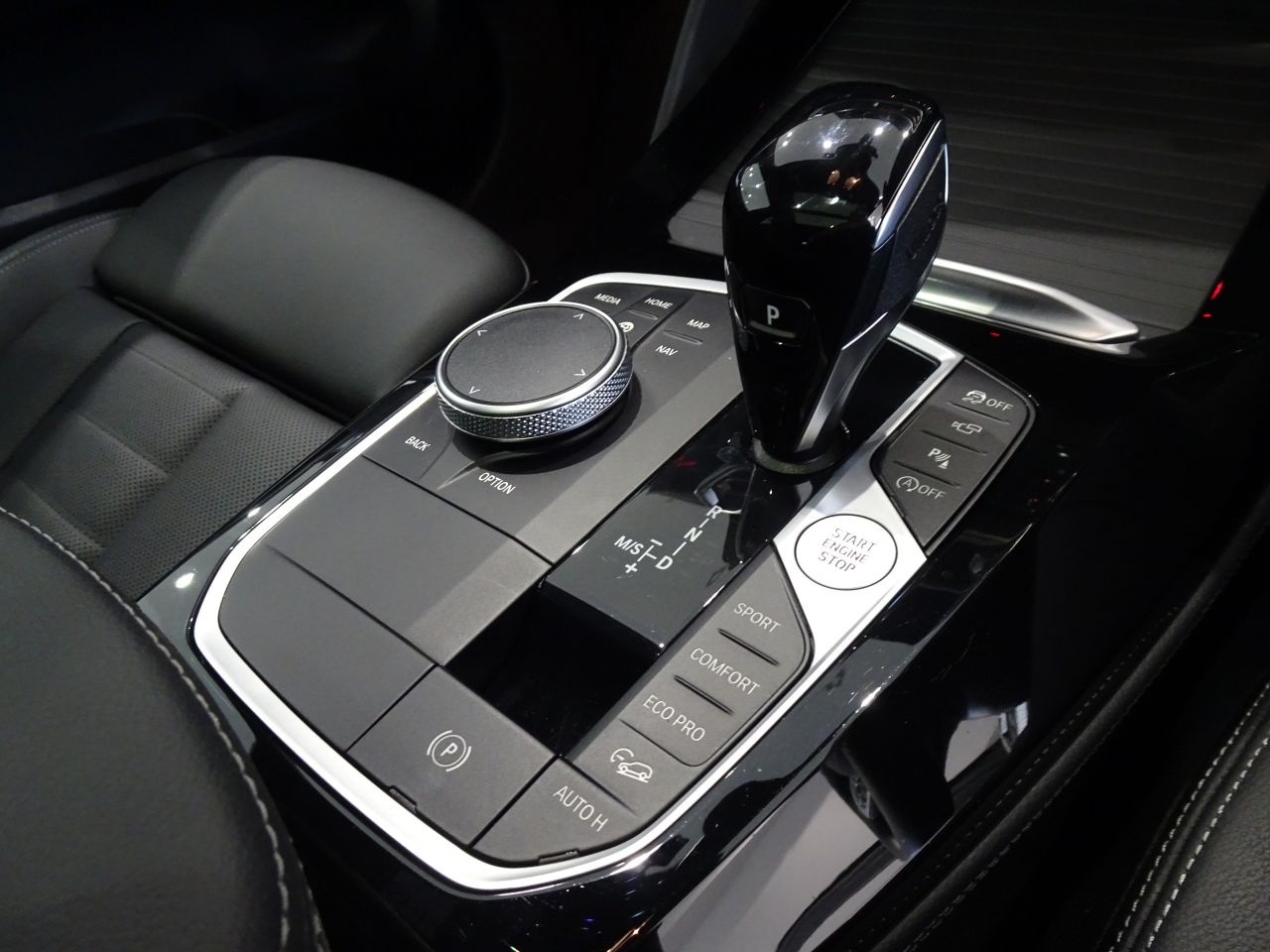 X4 xDrive20d RHD