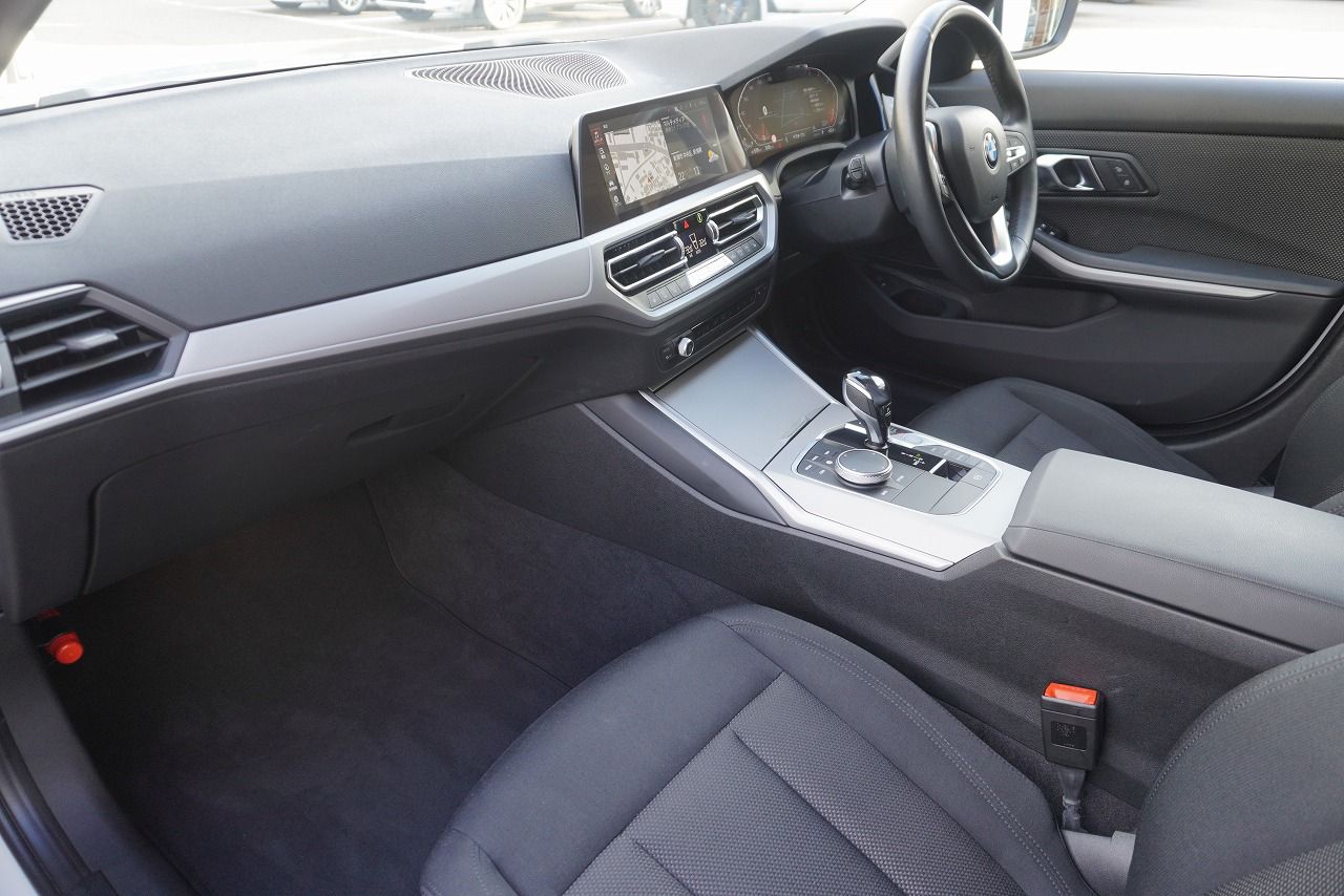 G21 320d xDrive Touring RHD