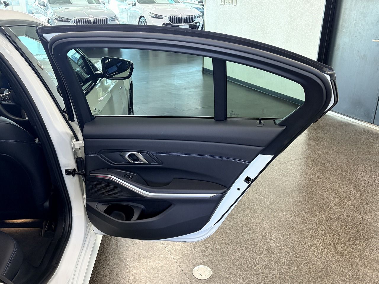 320d xDrive Berline RHD