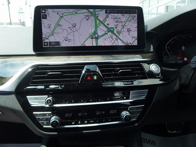 520i Sedan RHD