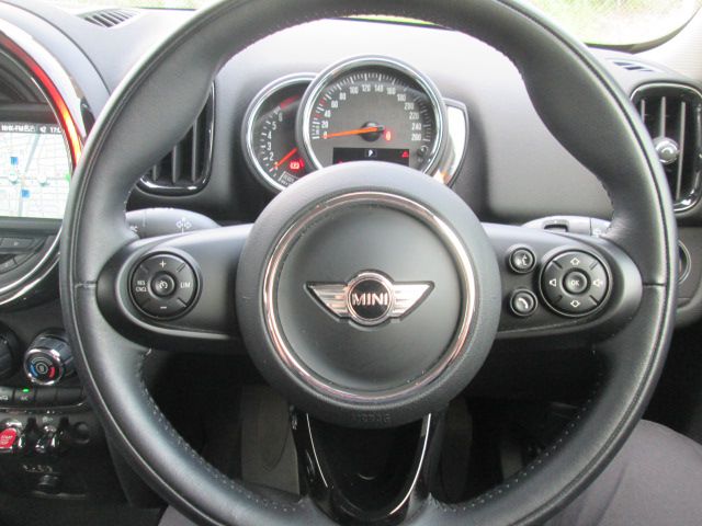 MINI CROSSOVER ONE