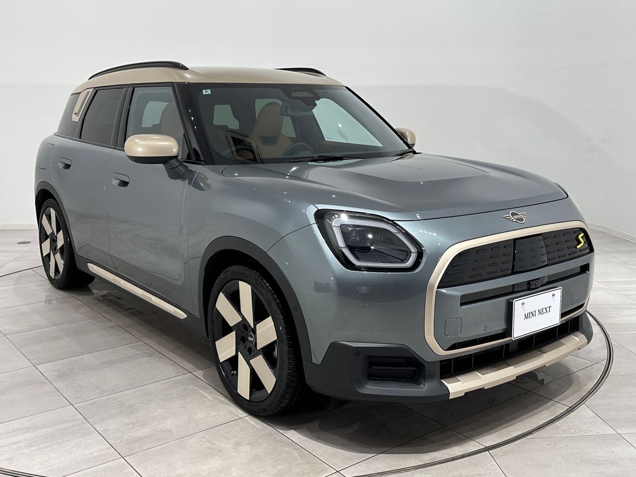 U25 MINI Countryman SE ALL4