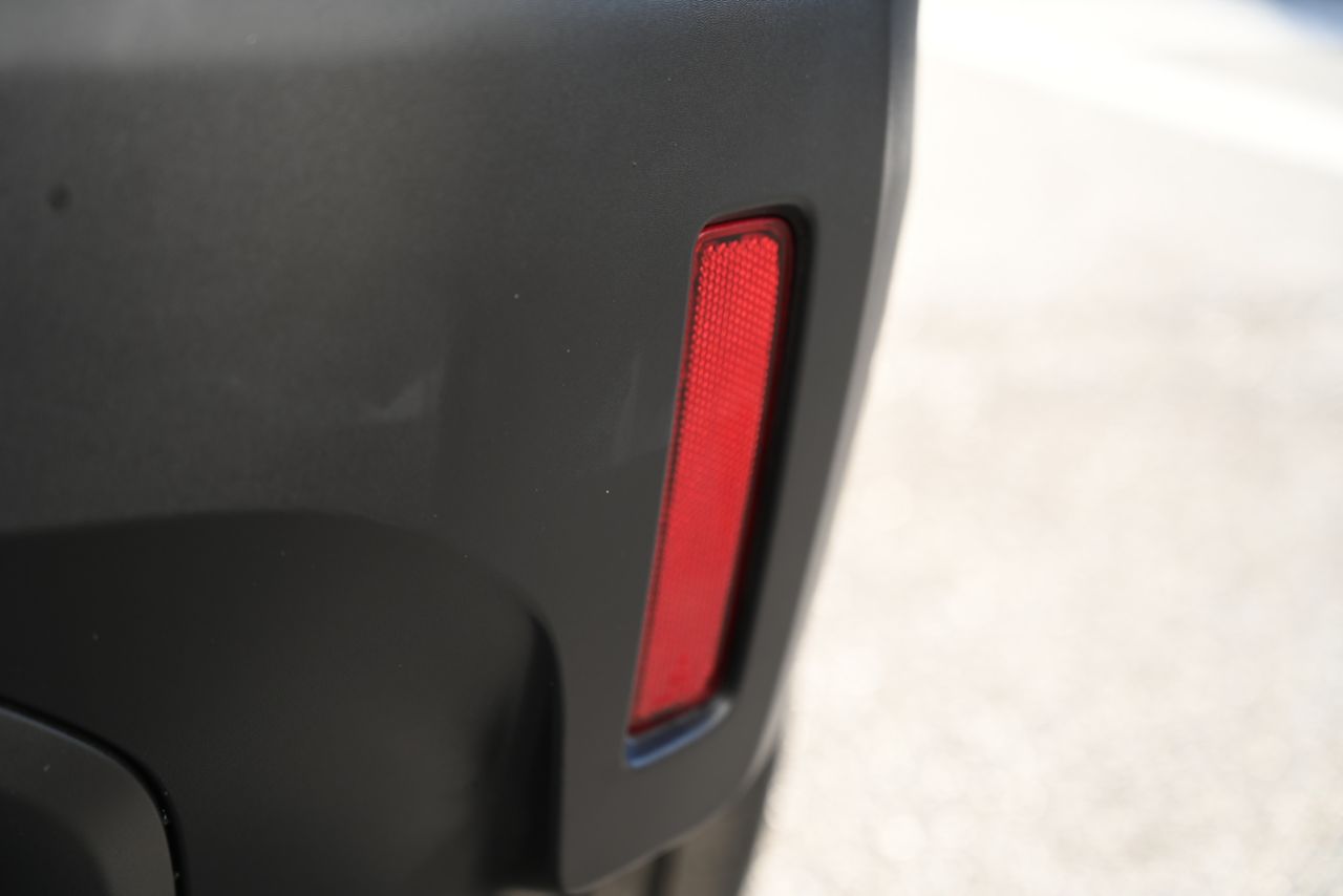 J05 MINI Aceman E