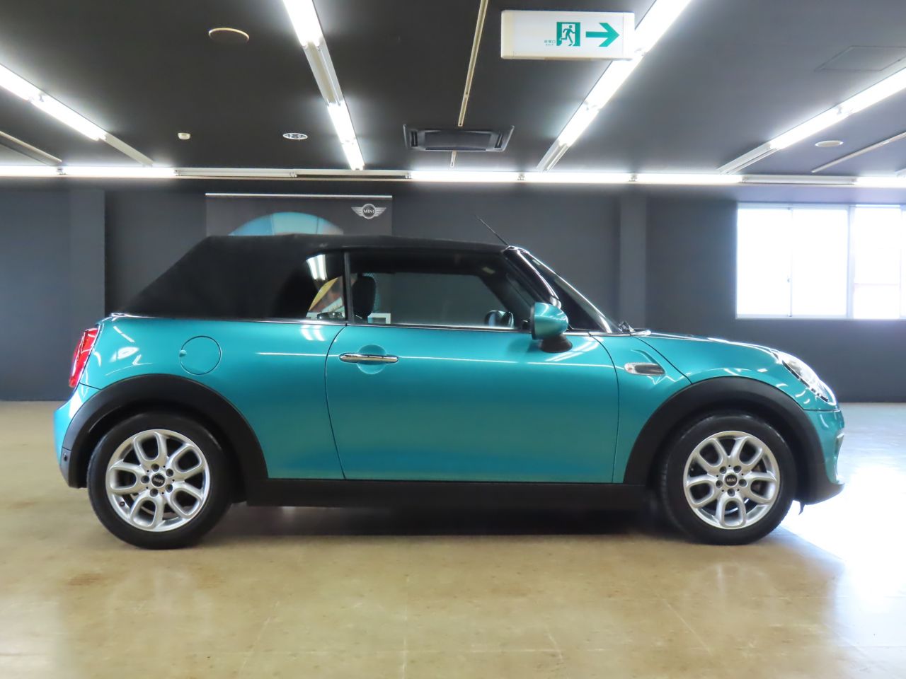 MINI CONVERTIBLE COOPER