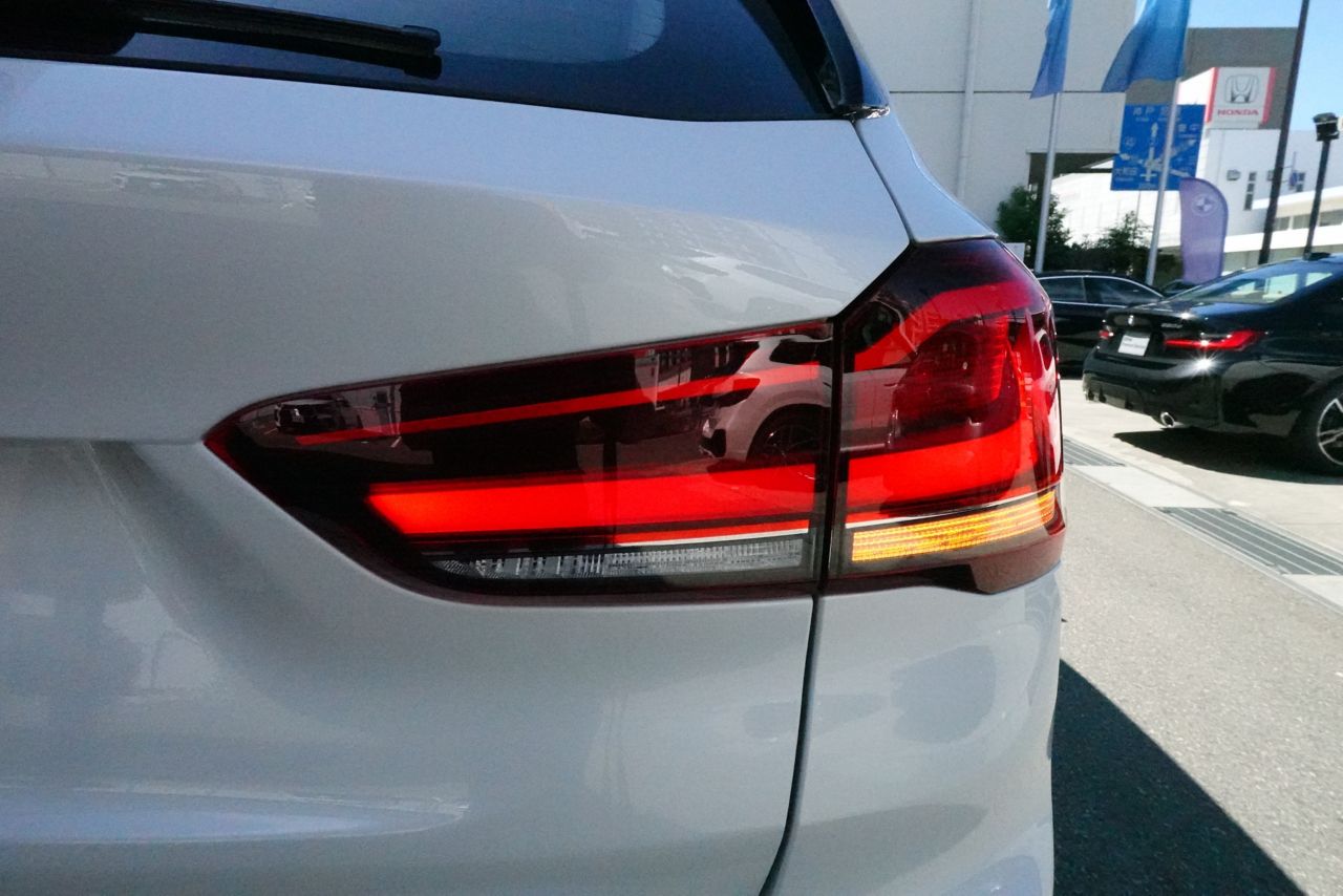X1 sDrive18i RHD