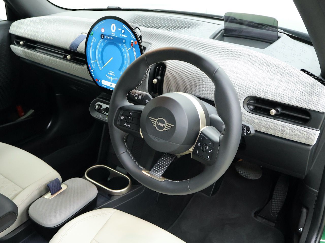 F66 MINI Cooper C 3Dr