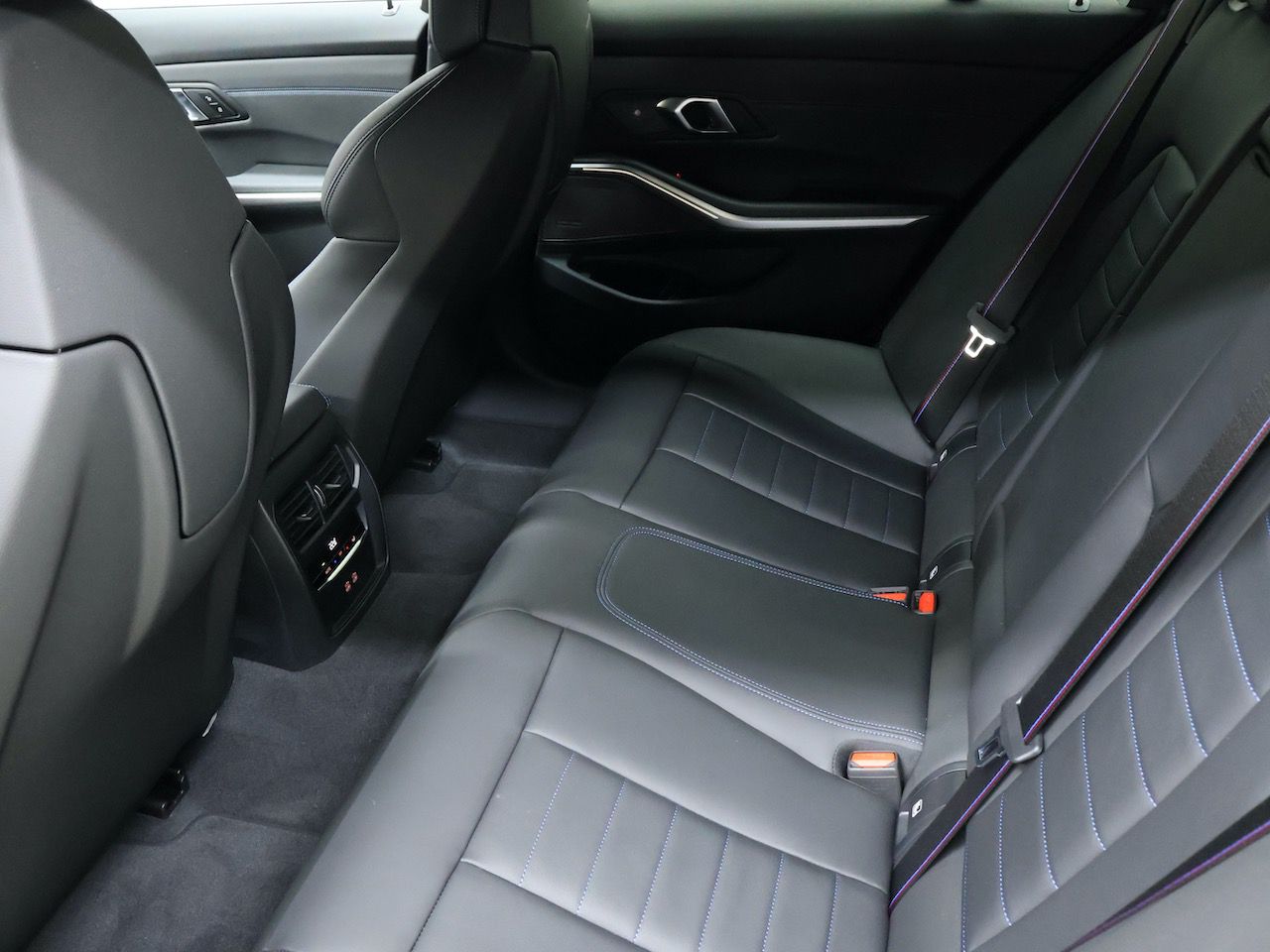 G21 M340i xDrive Touring LCI RHD