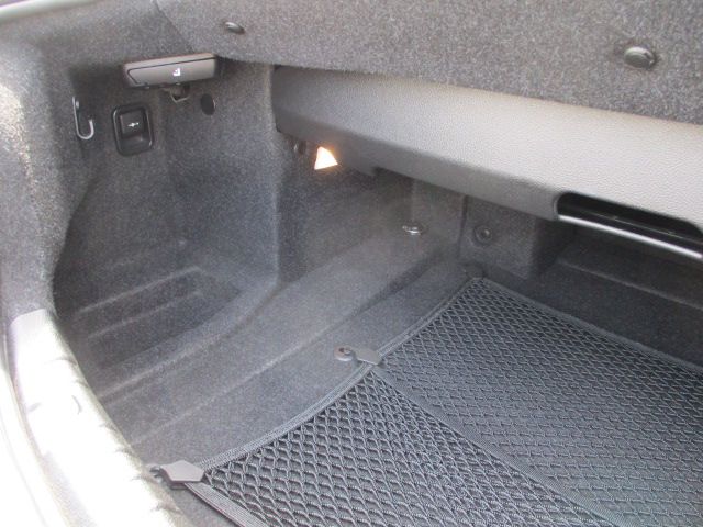 220I CABRIOLET RHD