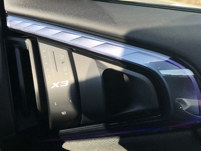 X3 M50 US