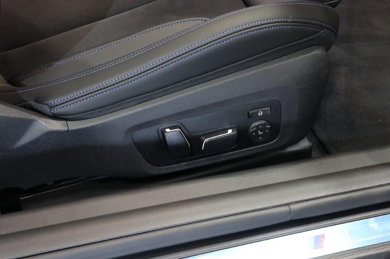 G42 220i Coupe