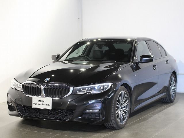 320i Sedan RHD
