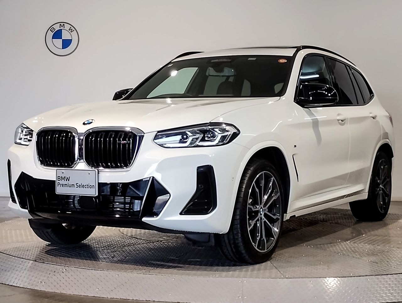 X3 M40i