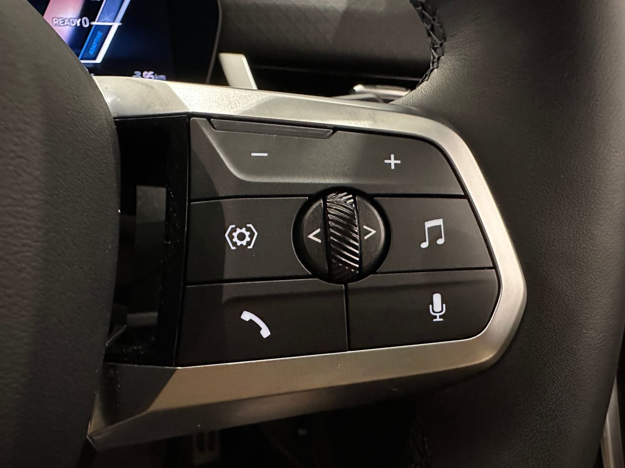 iX2 xDrive30 MSP
